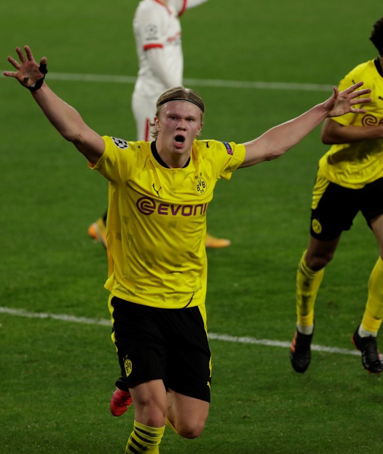 居莱尔不幸 居莱尔不幸